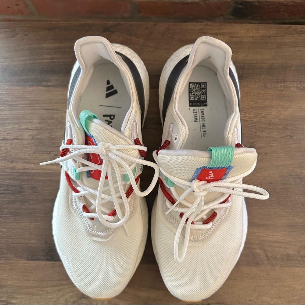 Adidas Parley X Ultraboost 22 in ‘Non Dyed Pulse Blue' - Picture 3 of 5
